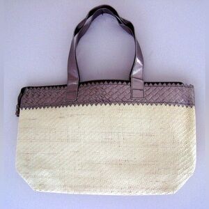 Elizabeth Arden Off White Straw Tote Bag With Metal Tone Detail (Bag Only) New